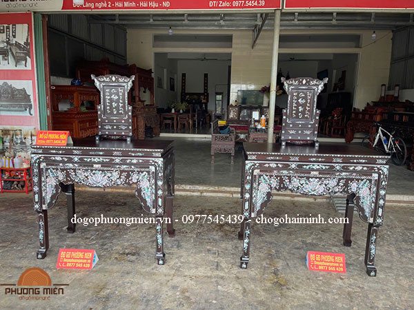 Bàn nghi thờ cẩn ốc đẹp tinh sảo.
