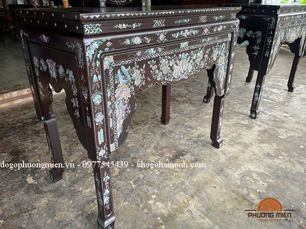 bàn nghi thờ gỗ gụ cẩn ốc