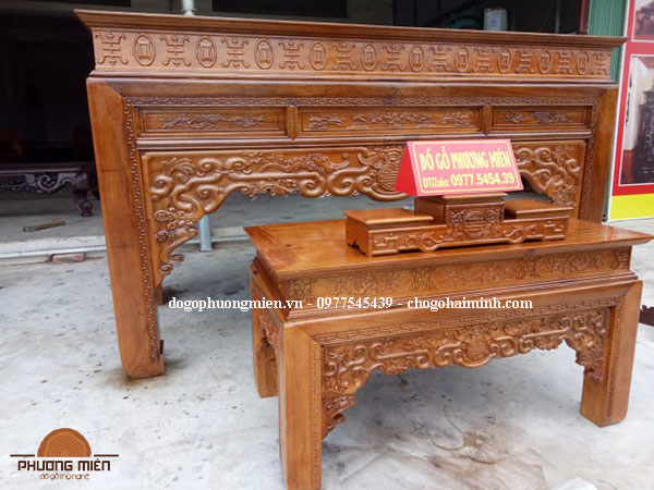 bàn thờ gia tiên như ý nền gỗ gụ