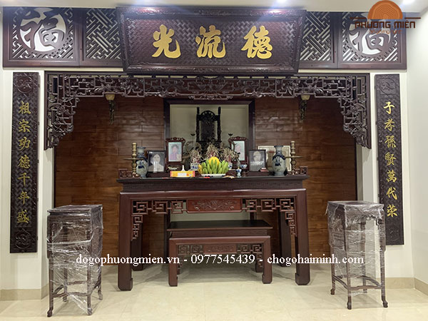Bàn thờ truyện sen phòng thờ gỗ đẹp.