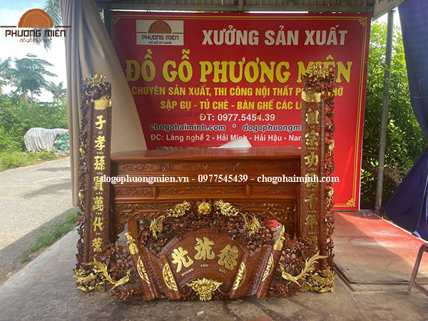 cuốn thư câu đối gỗ mít