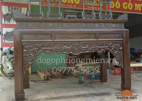mẫu bàn thờ gỗ gụ như ý nền.