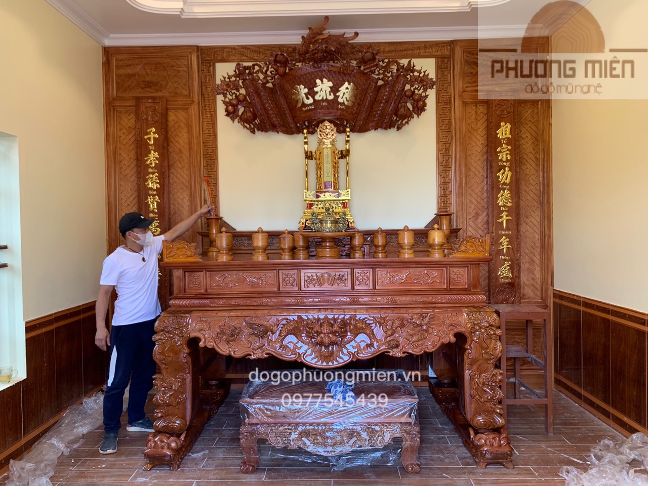 Mẫu phòng thờ gỗ đẹp tại Thanh Hoá.