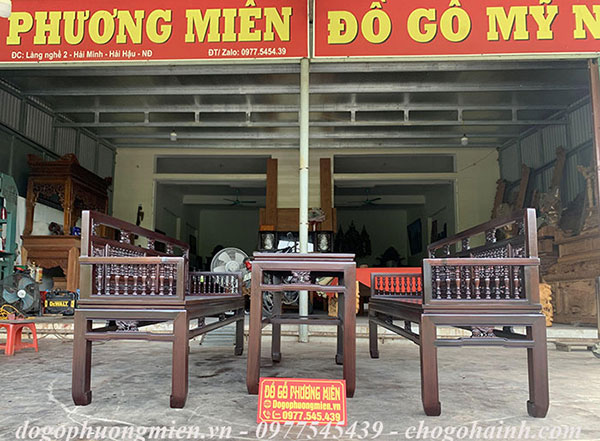 trường kỷ con tiện